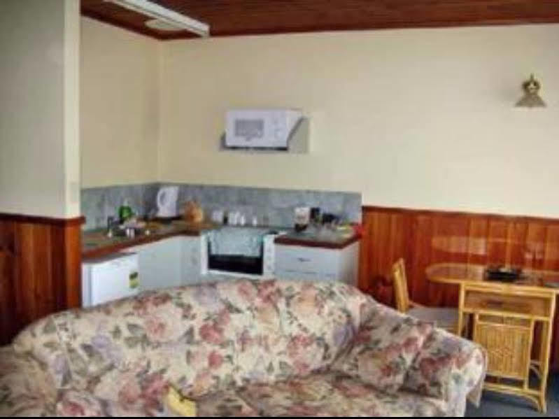Kitty'S Cottages - Managed By Big4 Strahan Holiday Retreat Bagian luar foto